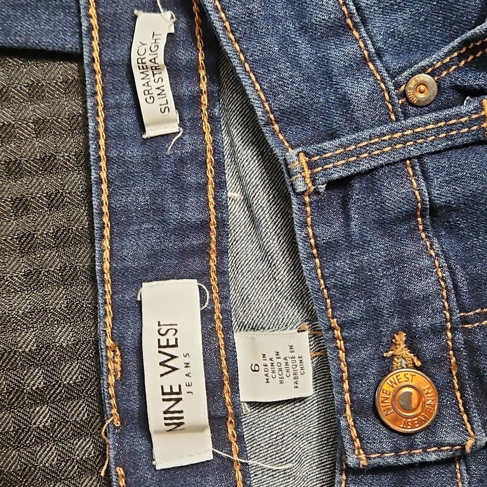 Nine West, Gramercy Slim Straight, Jeans, Size 6 - Picture 2 of 12